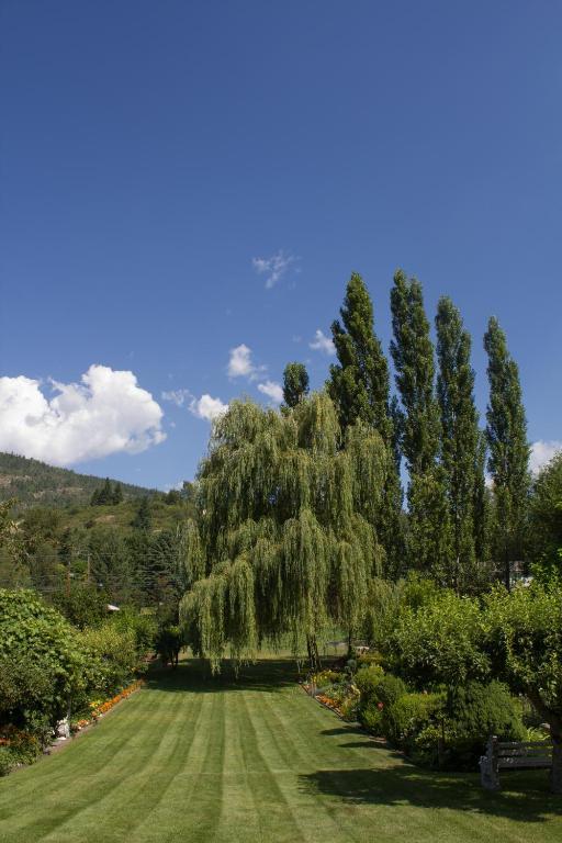 Genelle House B&B Guest House Esterno foto